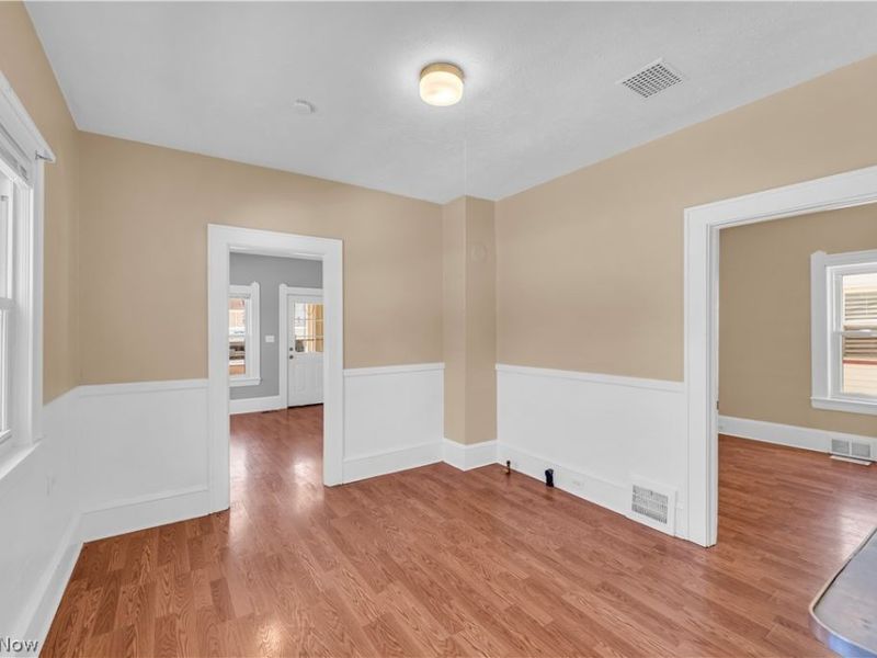 12520 Carrington Avenue, Cleveland, OH 44135 Photo 9