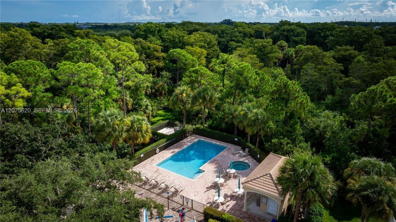 12683 SE Old Cypress Dr, Unit 902, Hobe Sound, FL 33455 Photo