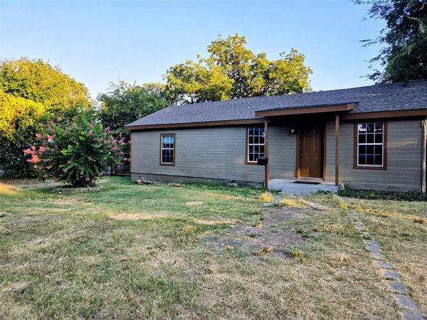 1508 34th Street , Fort Worth, TX 76106
