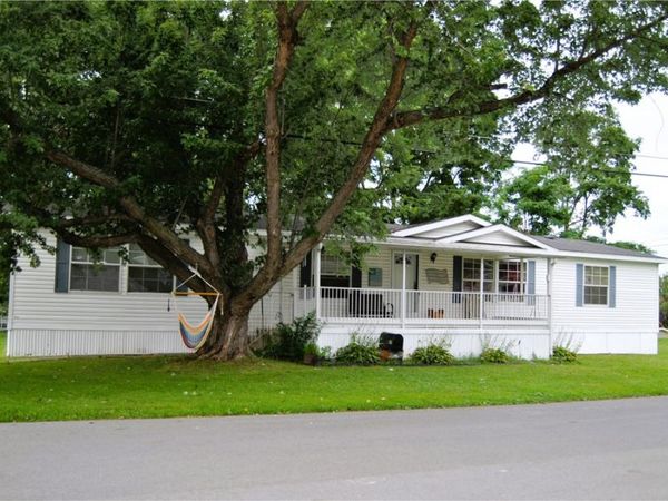 13 Crestline Drive , Avon, NY 14414