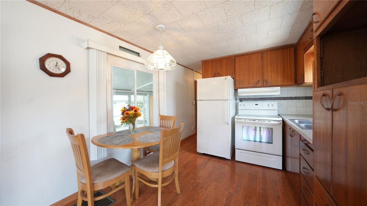 210 Southwinds Drive, Sarasota, FL 34231 Photo