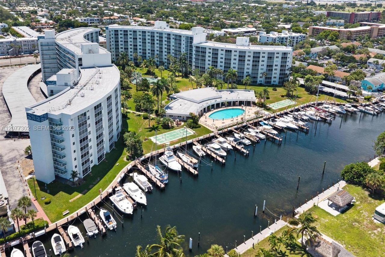 2731 NE 14th St Cswy, Unit 232, Pompano Beach, FL 33062 Photo