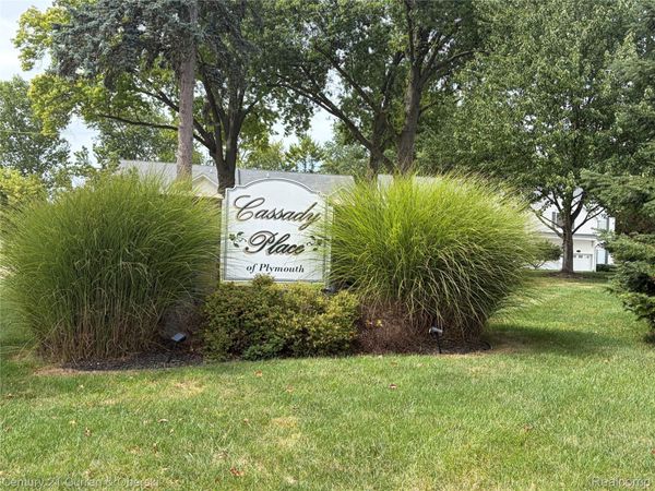 1708 Cassady Place Drive , Unit 25, Plymouth, Mi 48170