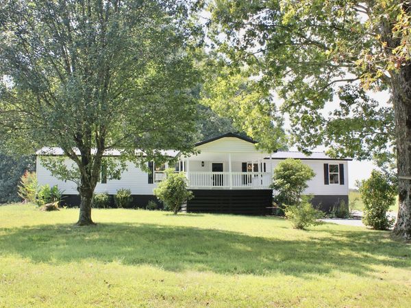 2745 Summerfield Rd , Monteagle, TN 37356
