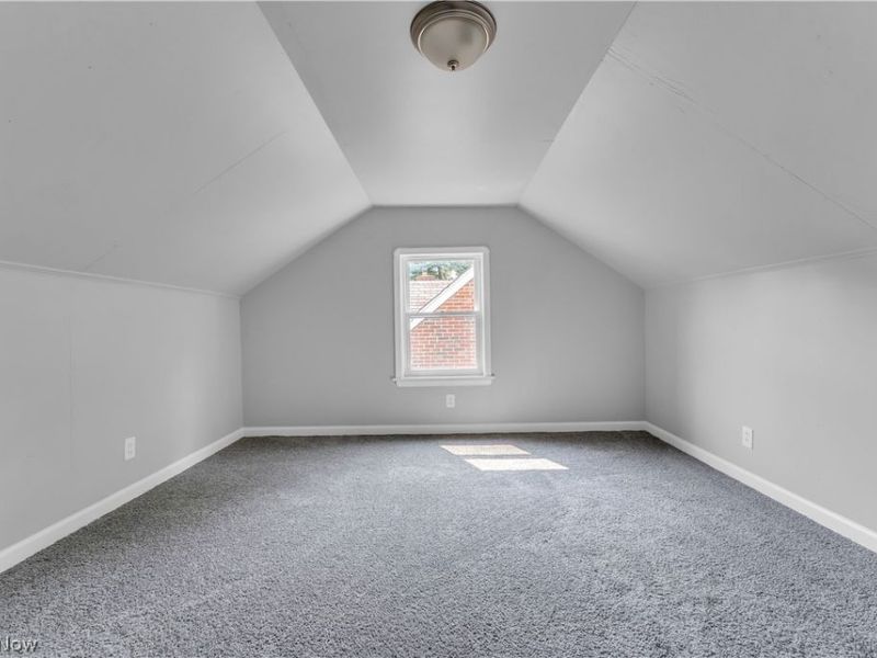 18907 Harlan Drive, Maple Heights, OH 44137 Photo 12