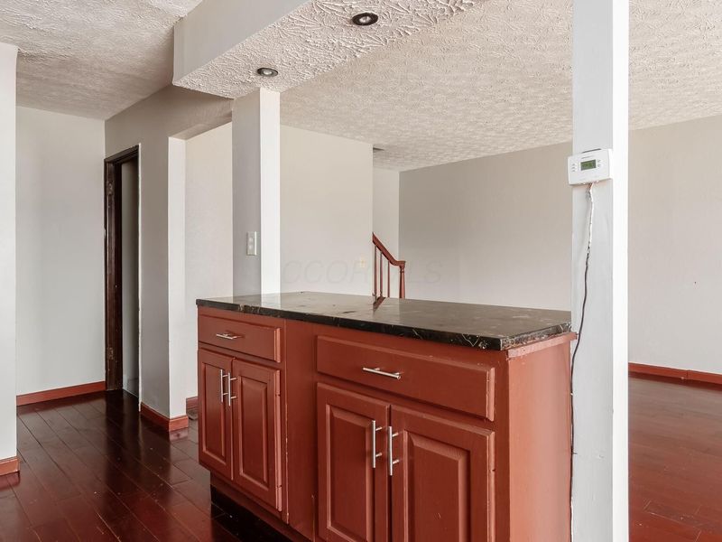 2325 Laurelwood Drive, Columbus, OH 43229 Photo 14