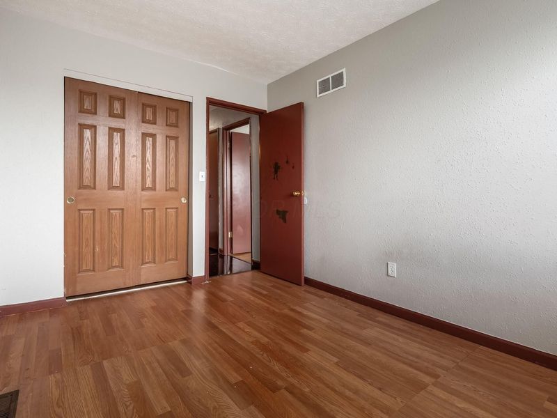 2325 Laurelwood Drive, Columbus, OH 43229 Photo 30