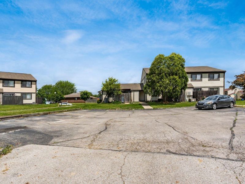 2325 Laurelwood Drive, Columbus, OH 43229 Photo 34