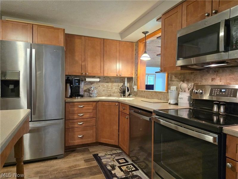10095 Regatta Trail, Reminderville, OH 44202 Photo 6