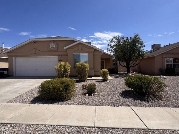 704 Glacier Bay Street SE, Albuquerque, NM 87123