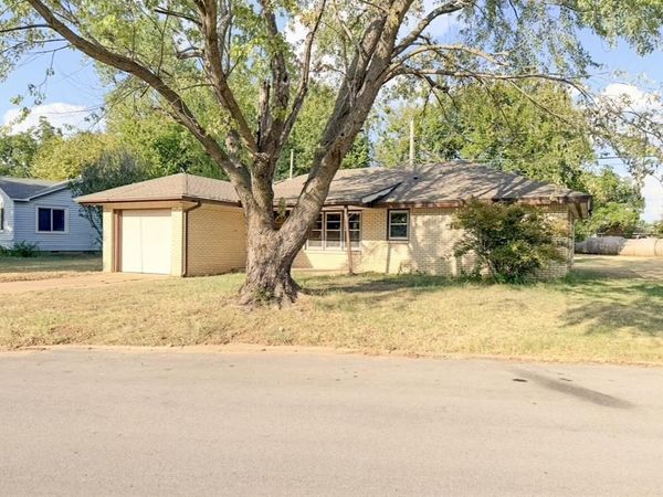 503 N Ford Avenue, Stroud, OK 74079