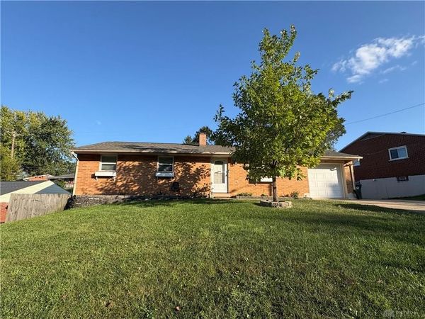 614 Maple Hill Drive, Dayton, OH 45449