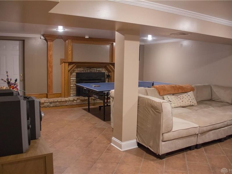 614 Maple Hill Drive, Dayton, OH 45449 Photo 31