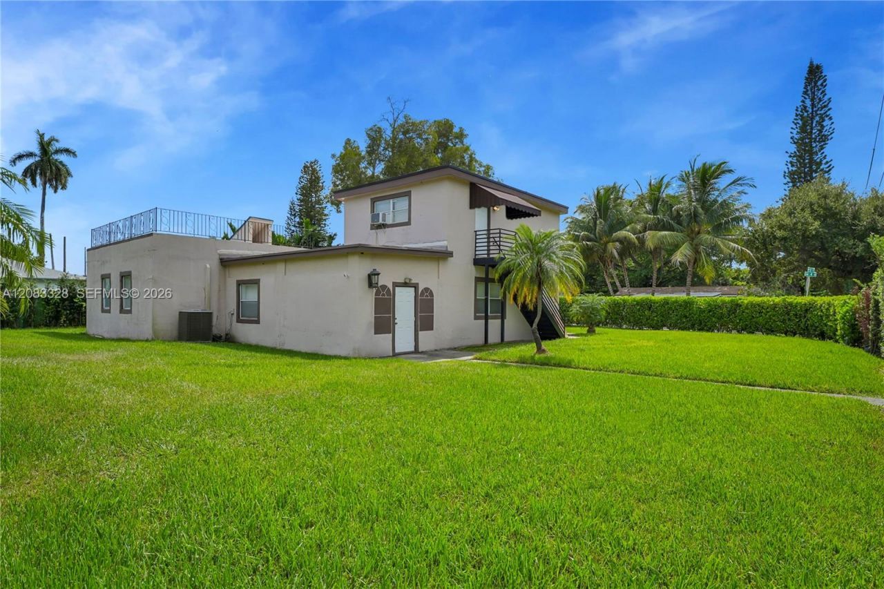 8295 NW 4th Ave , Unit B, Miami, FL 33150 Photo