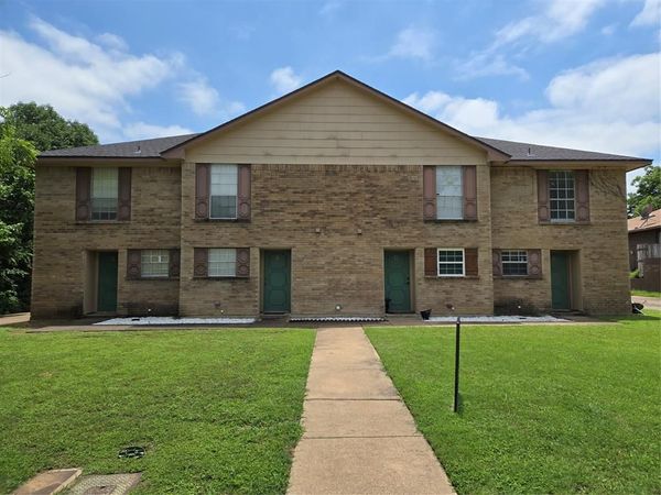 7808 Ashe Court, Unit D, Fort Worth, TX 76112