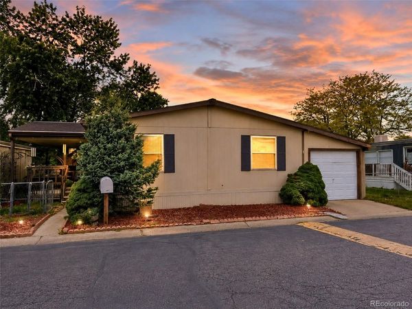1681 Clark Street , Aurora, CO 80011
