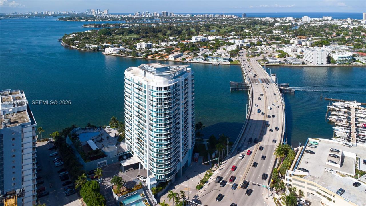 1881 79th St Cswy, Unit 1901, North Bay Village, FL 33141 Photo