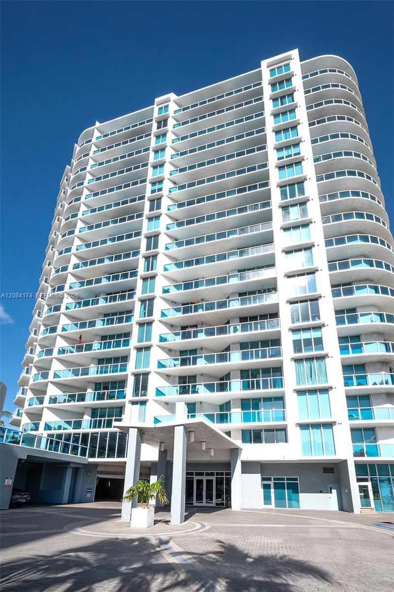 1881 79th St Cswy, Unit 1901, North Bay Village, FL 33141 Photo