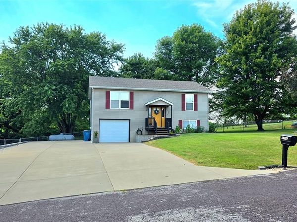 6336 Rainbow Ridge , Washington, MO 63090