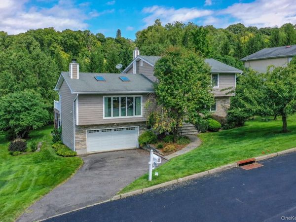 53 Tarryhill Road, Tarrytown, NY 10591