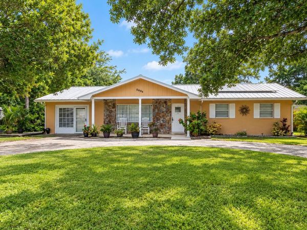 5605 WINTER GARDEN Parkway, Fort Pierce, FL 34951