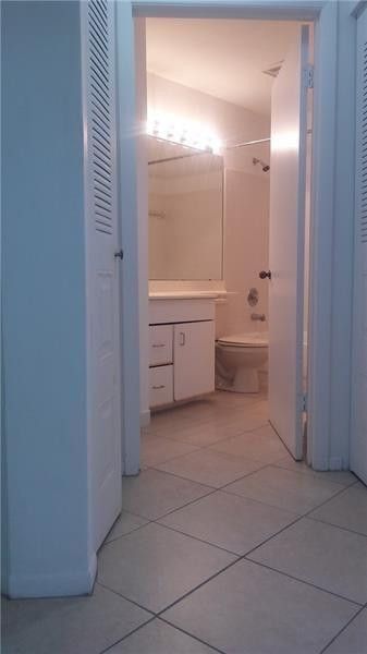 1095 Coral Club Drive, Unit 1095, Coral Springs, FL 33071 Photo