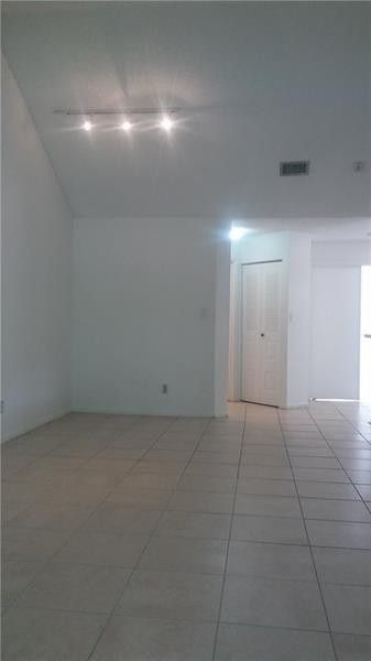 1095 Coral Club Drive, Unit 1095, Coral Springs, FL 33071 Photo