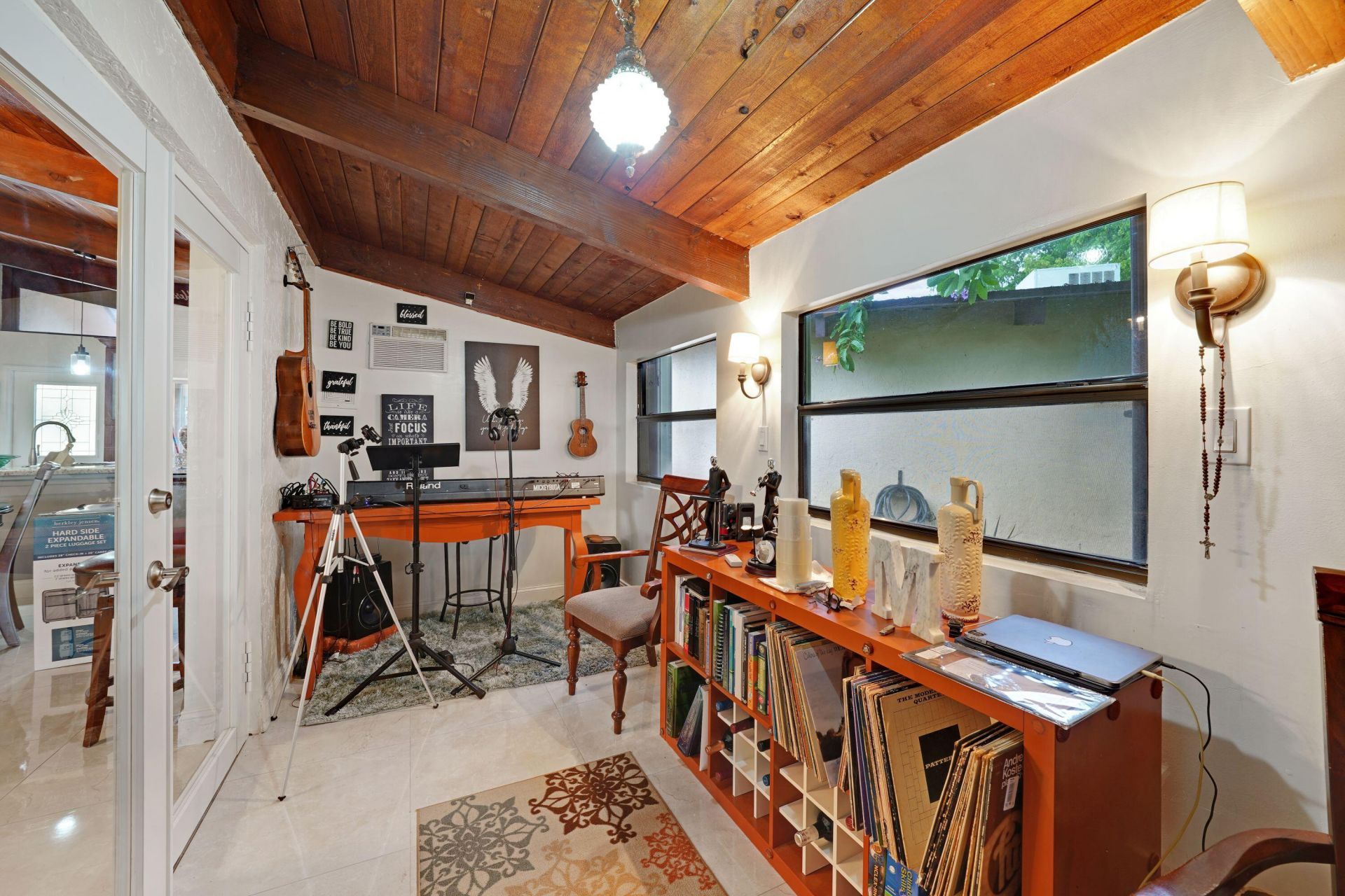 145 Essex Road, Unit 1-30, Hollywood, FL 33024 Photo