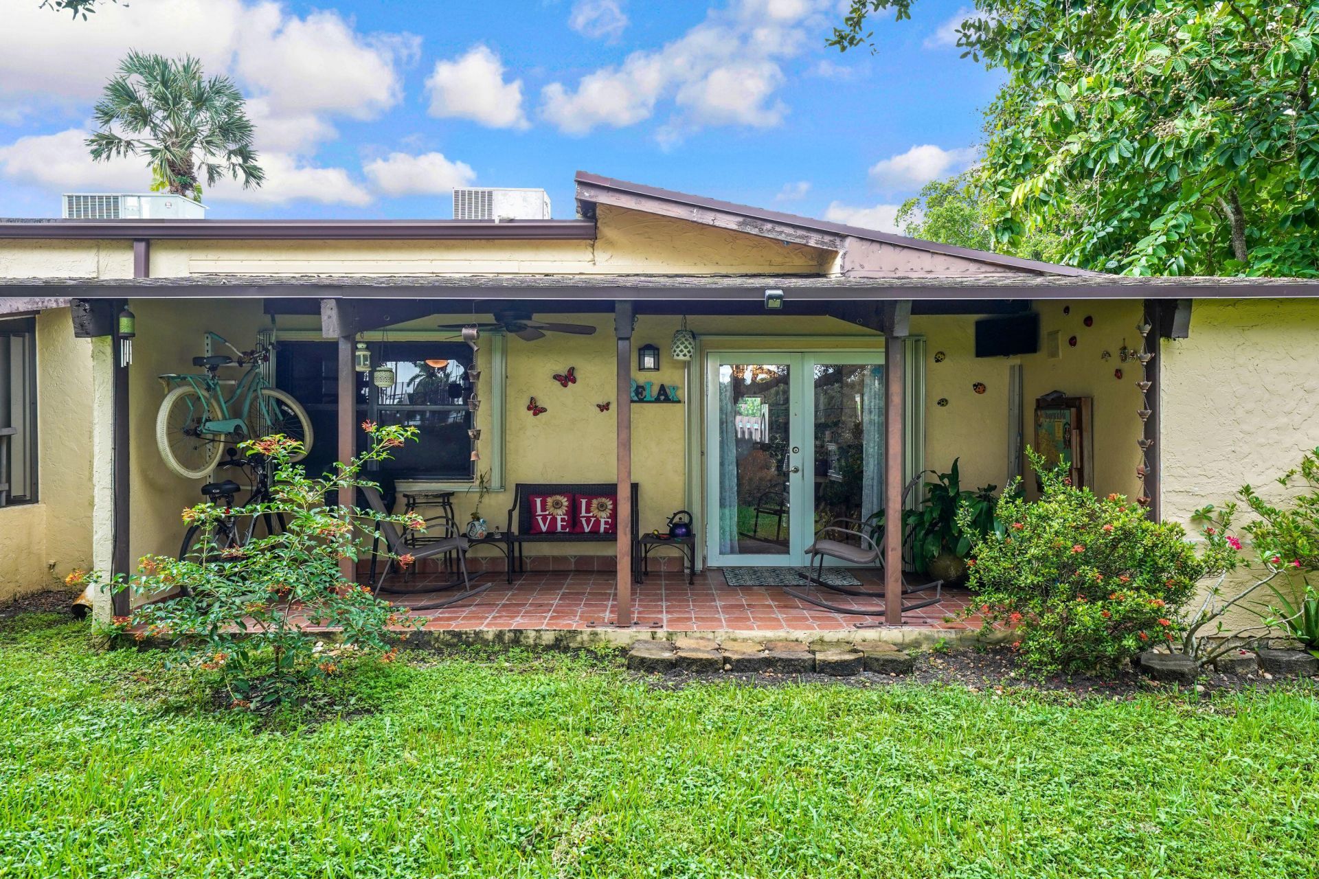 145 Essex Road, Unit 1-30, Hollywood, FL 33024 Photo