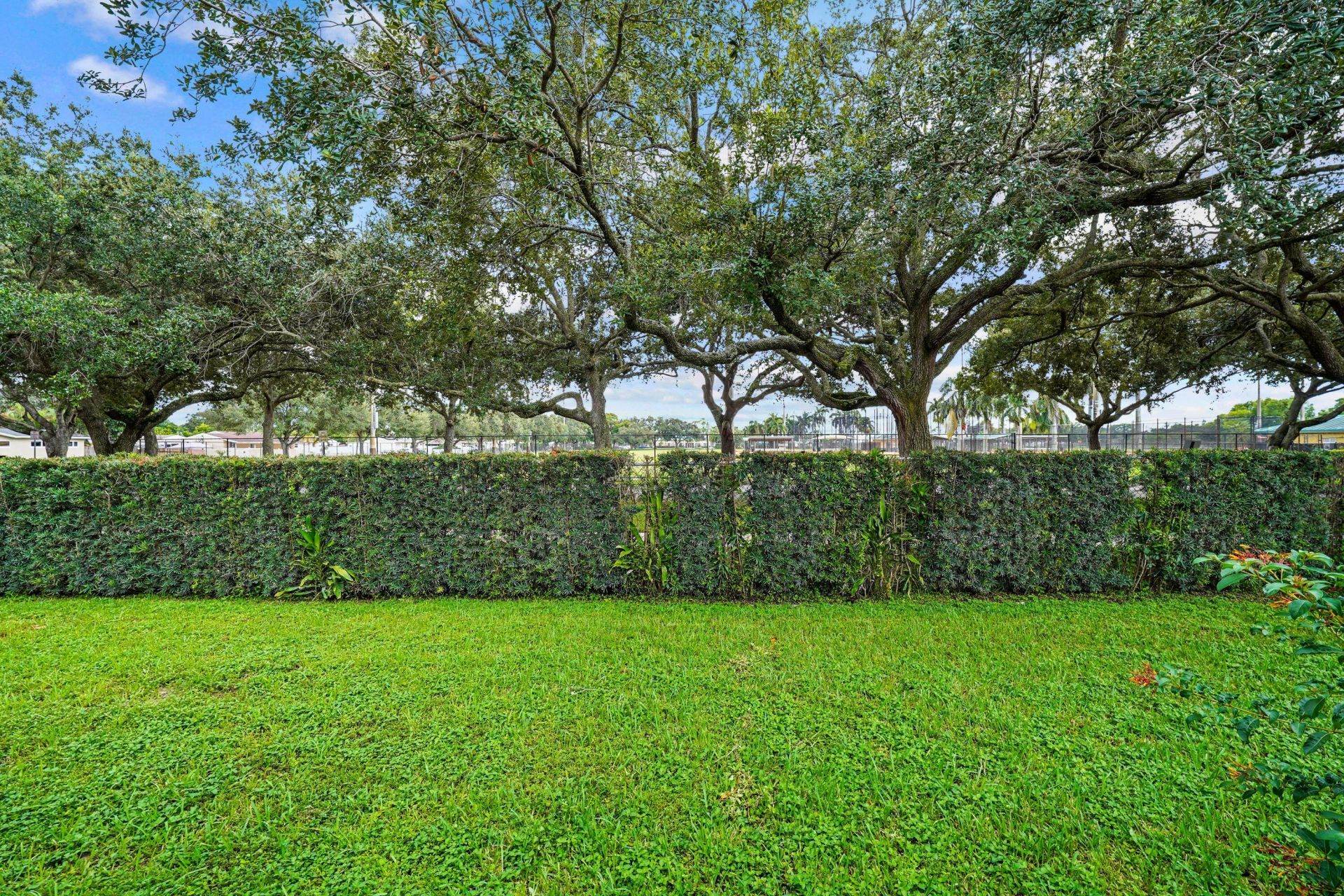 145 Essex Road, Unit 1-30, Hollywood, FL 33024 Photo