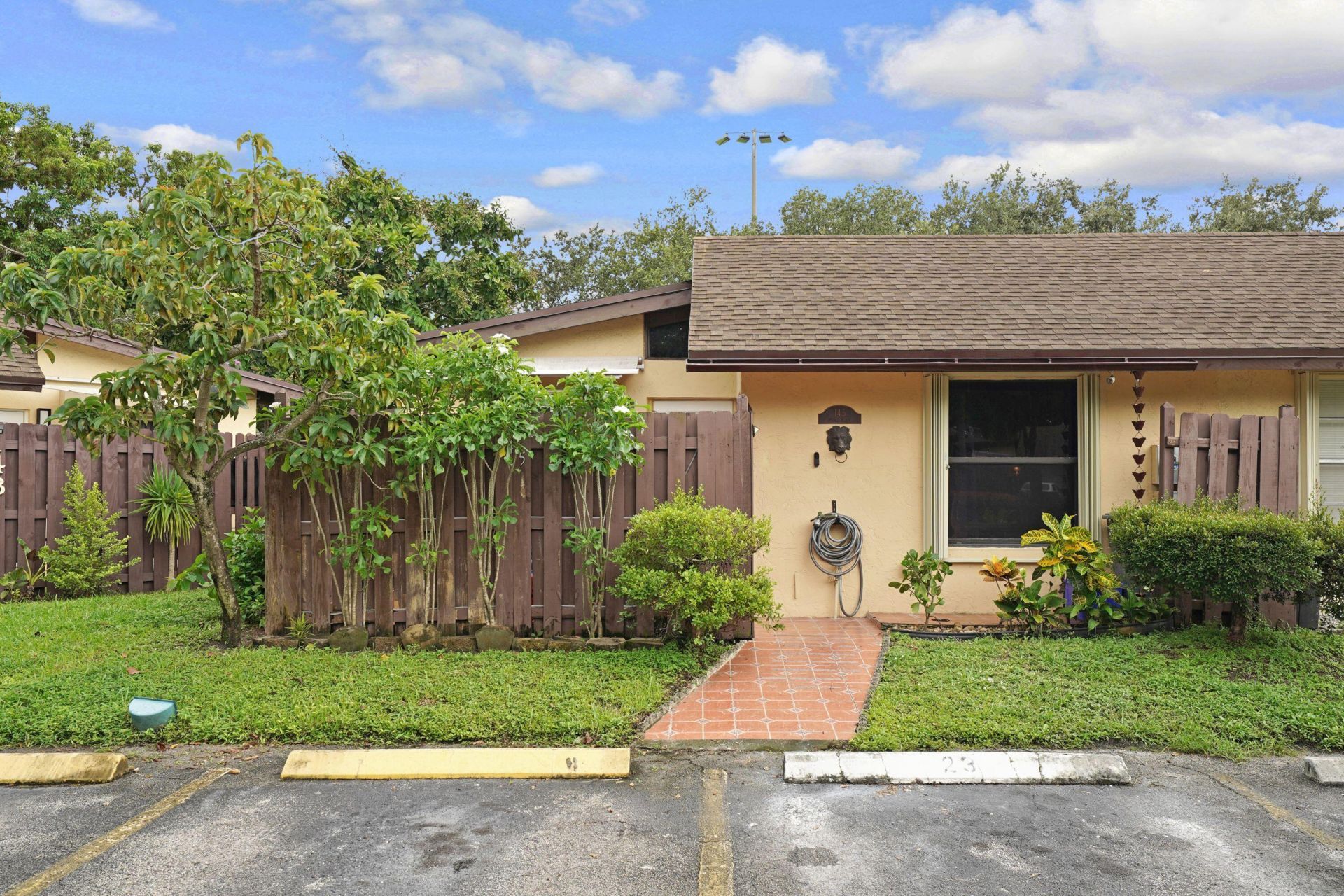 145 Essex Road, Unit 1-30, Hollywood, FL 33024 Photo