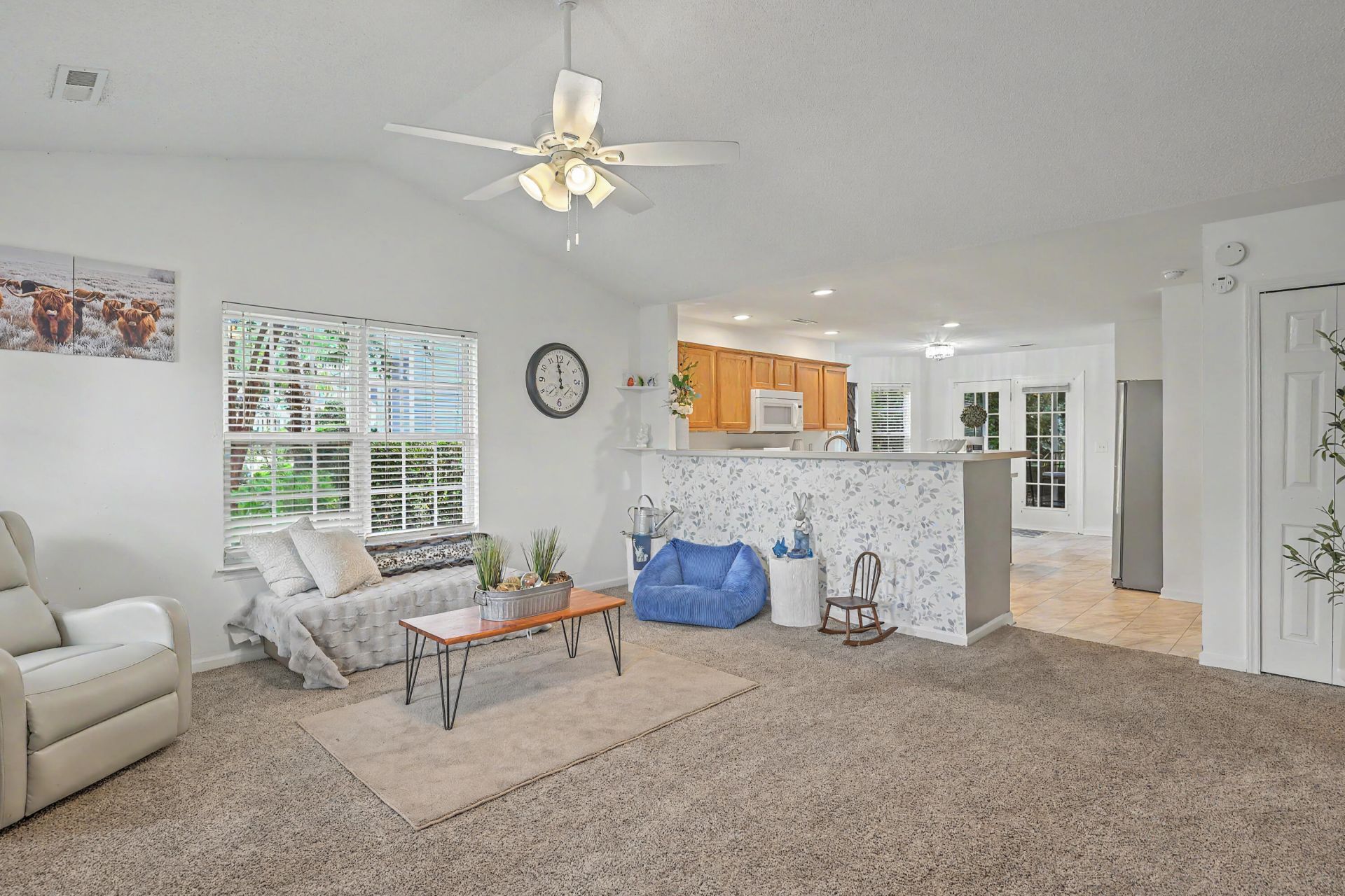 122 Taylor Circle Photo 4