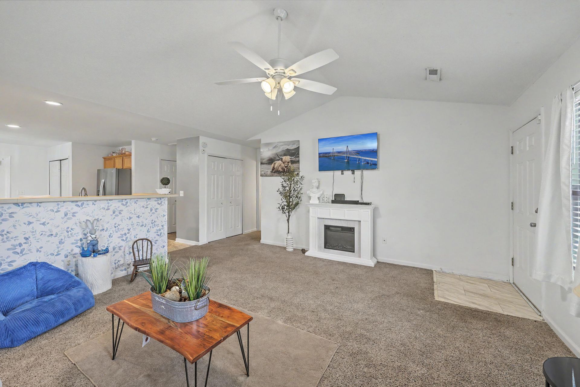 122 Taylor Circle Photo 4