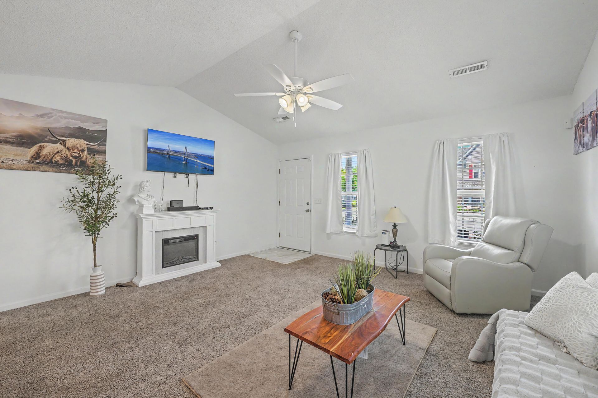 122 Taylor Circle Photo 5