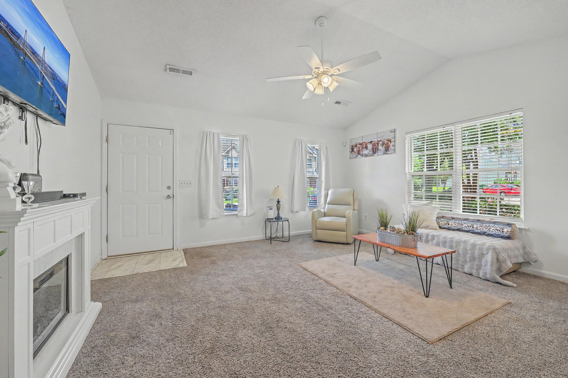 122 Taylor Circle Photo 6