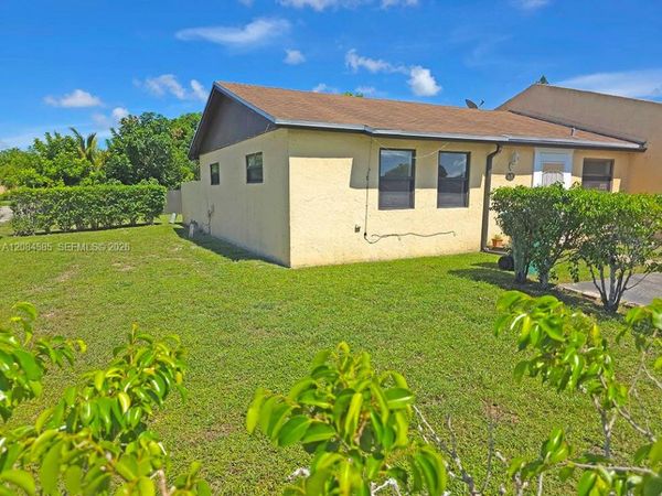 Miami Gardens, FL 33056