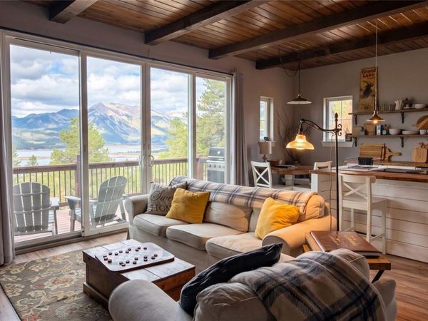 237 Ridge Rd, Twin Lakes, CO 81251