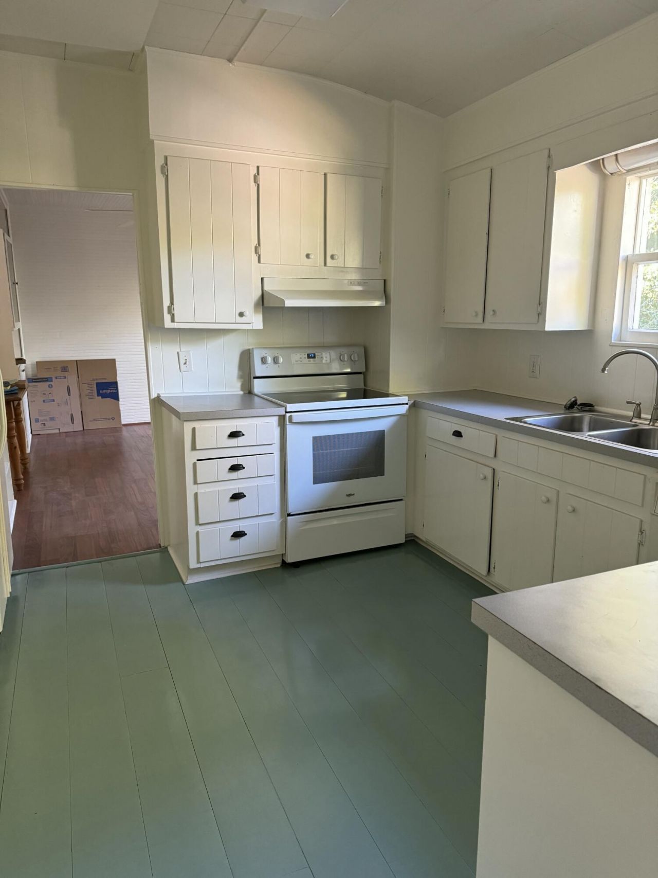 2068 Ion Avenue Photo 18