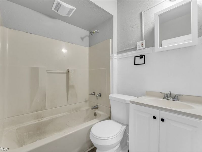 4797 E 84th Street, Unit 2/UP, Garfield Heights, OH 44125 Photo 17