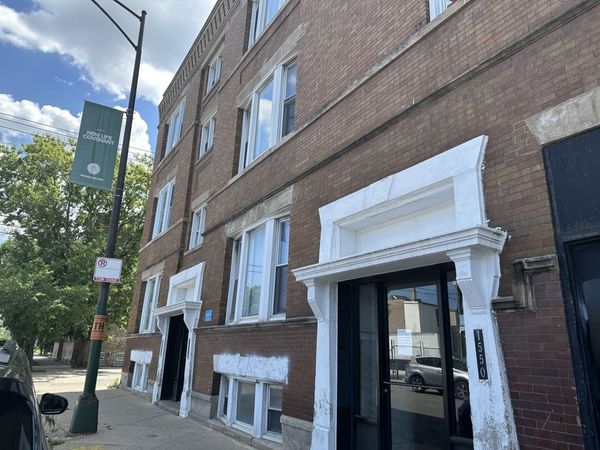 1546 N Homan Avenue , Unit 1, Chicago, IL 60647