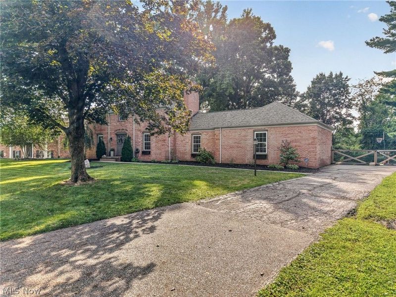 1901 Devonshire Drive NW, Canton, OH 44708 Photo 38