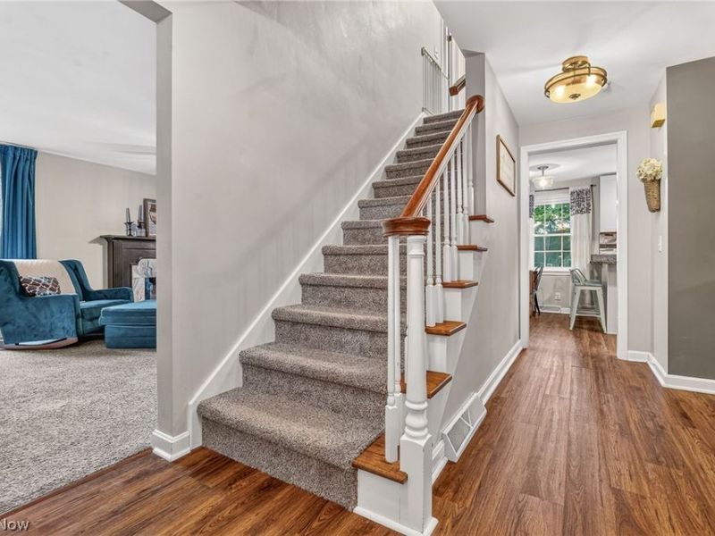1901 Devonshire Drive NW, Canton, OH 44708 Photo 4