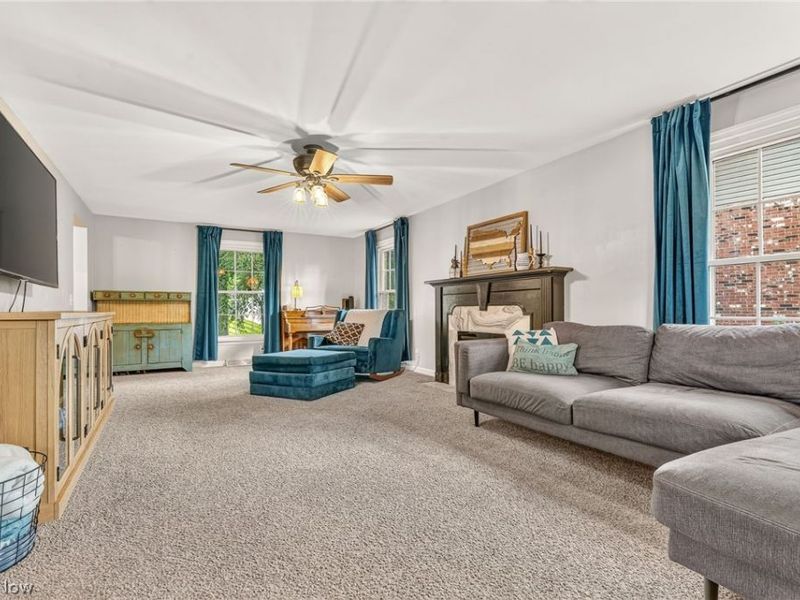 1901 Devonshire Drive NW, Canton, OH 44708 Photo 8