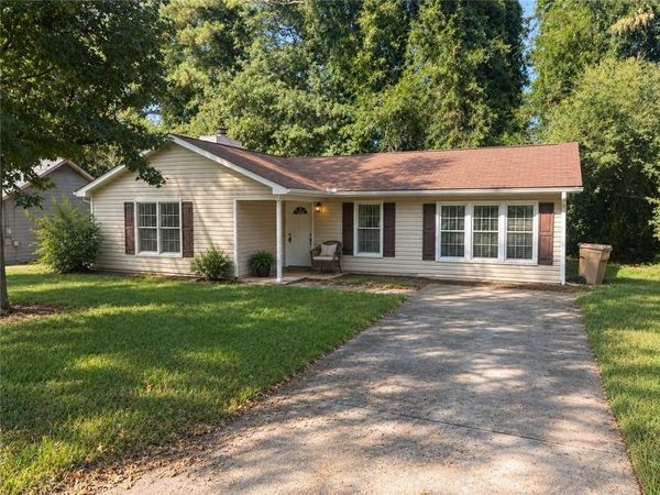 6103 Chaseland Drive, Jonesboro, GA 30236