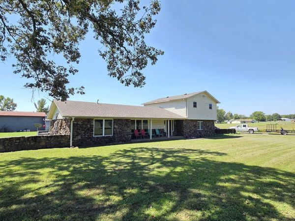 28 Catholic Point Road , Center Ridge, AR 72027