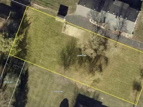 2430 W Choctaw Drive, Unit Lot 945, London, OH 43140