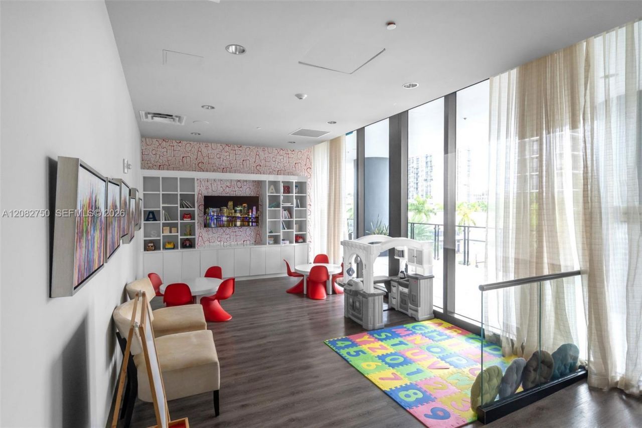 5252 NW 85th Ave, Unit 1709, Doral, FL 33166 Photo