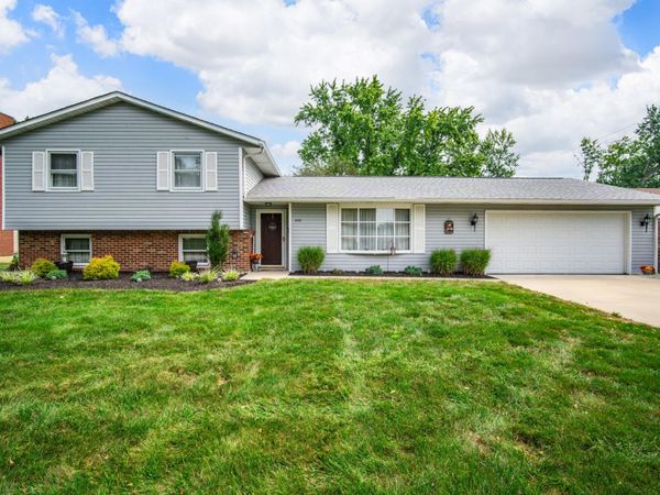 1131 Cloverdale Drive, Troy, OH 45373