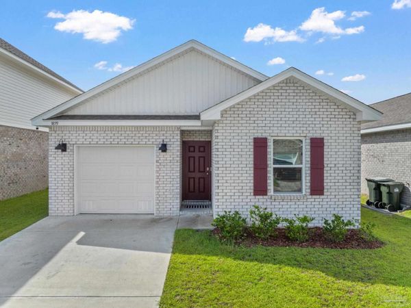 9899 Starling Dr, Pensacola, FL 32506