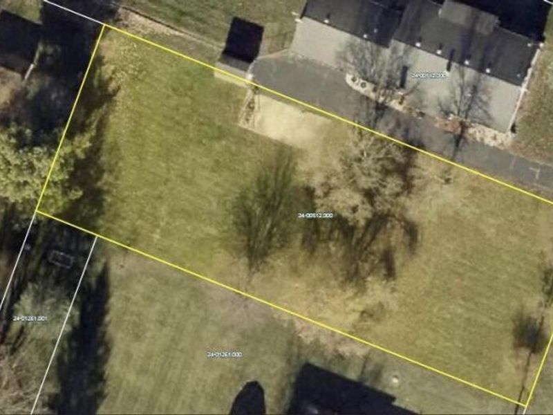 2430 W Choctaw Drive, Unit Lot 945, London, OH 43140 Photo 1